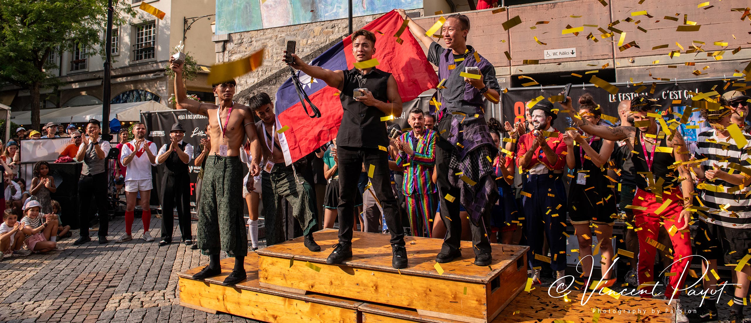 FESTIVAL INTERNATIONAL DES ARTISTES DE RUE